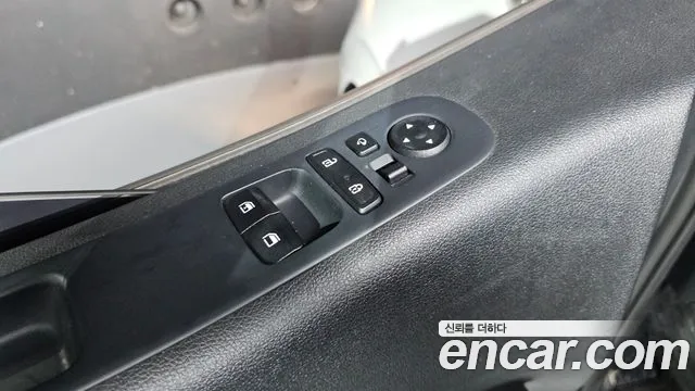 Hyundai Staria — Фото автомобиля 29
