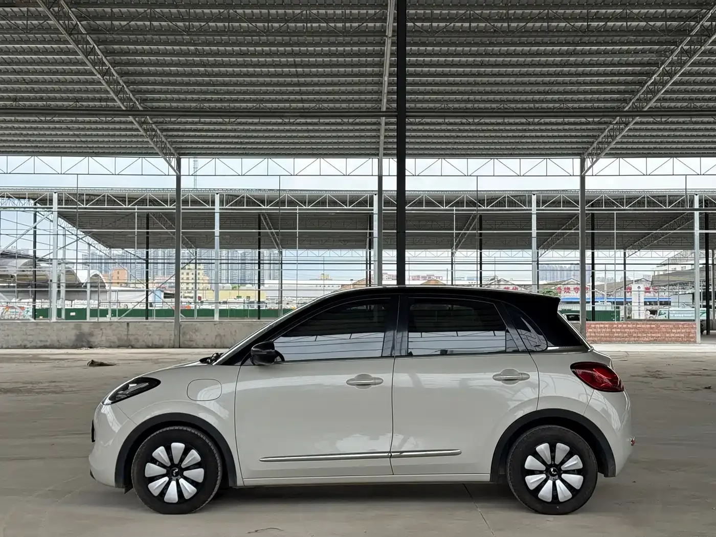 Wuling Motors Wuling Bingo 2023 Model 333km Telepathic Connect+ Version — Фото автомобиля 8