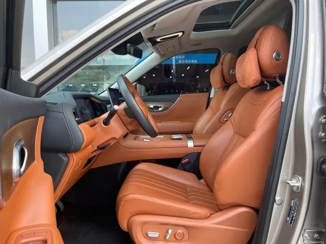 GAC Trumpchi Xiangwang S9 — Фото автомобиля 9