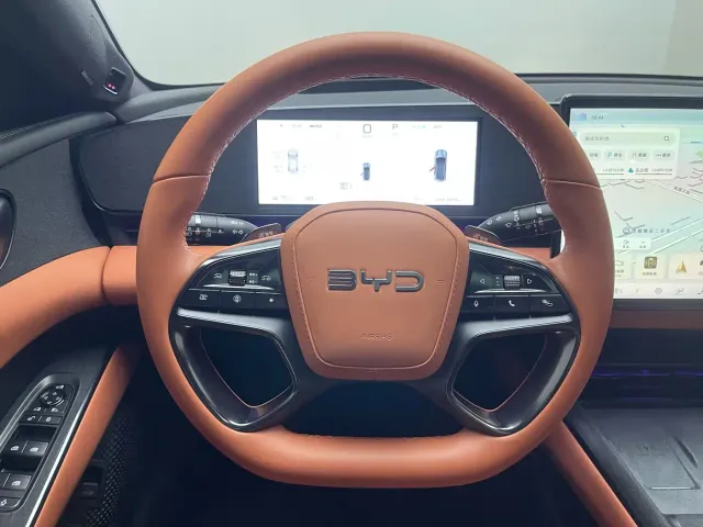 BYD Seal — Фото автомобиля 16