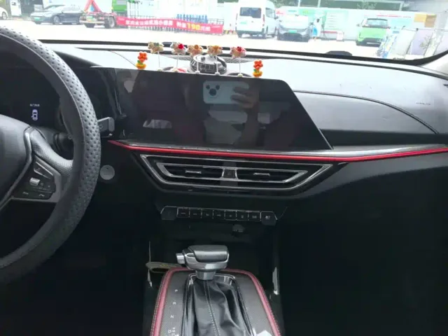 Changan Oushang X5 — Фото автомобиля 12