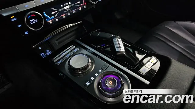 Genesis G80 Бензин 2.5 турбо 2WD — Фото автомобиля 9