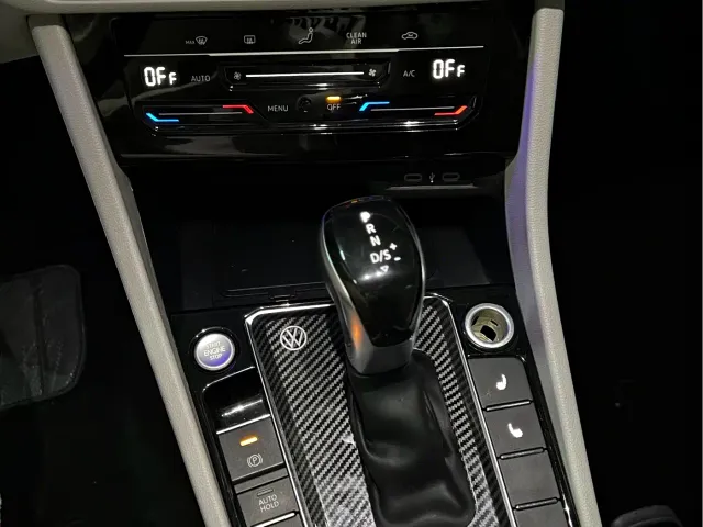 Volkswagen Sagitar — Фото автомобиля 9