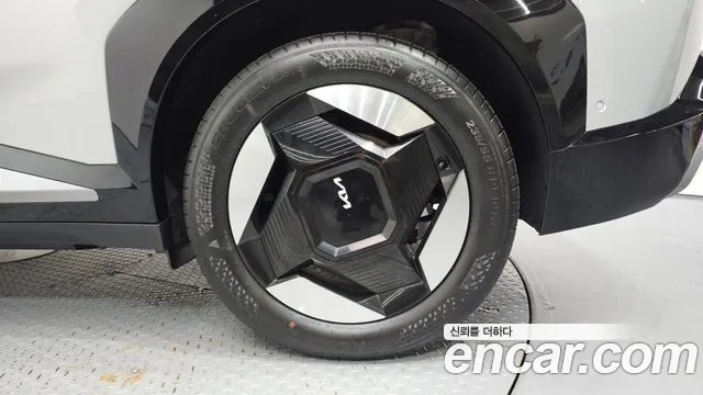 Kia EV5 — Фото автомобиля 6