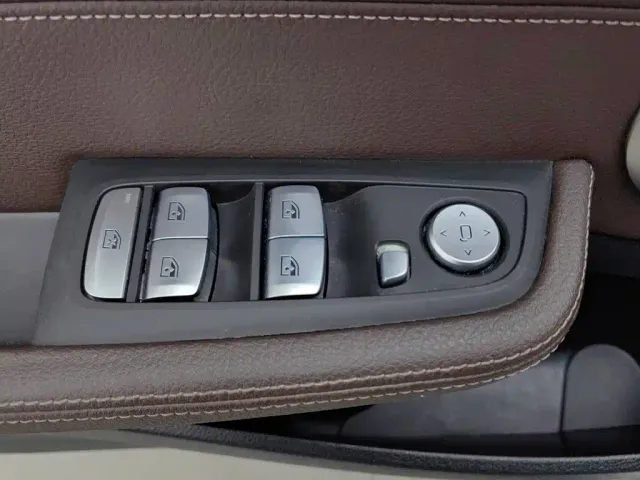 BMW 1 Series — Фото автомобиля 9