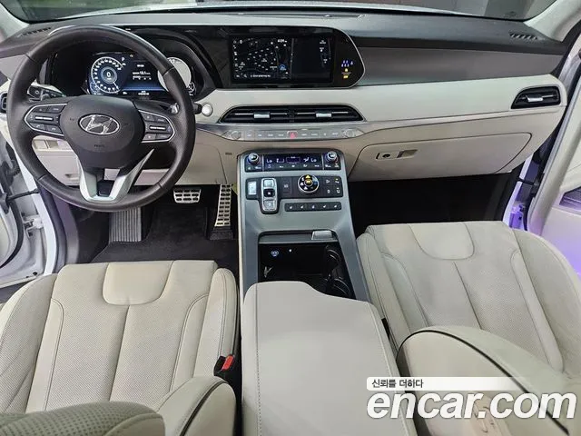 Hyundai Palisade Palisade Дизель 2.2 4WD — Фото автомобиля 14