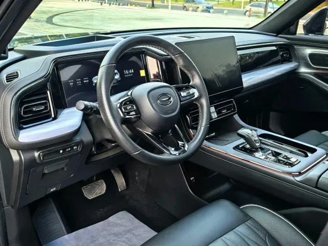 GAC Trumpchi GS8 — Фото автомобиля 10