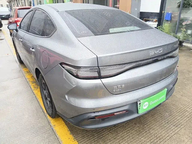 BYD Seal 05 DM-i — Фото автомобиля 4