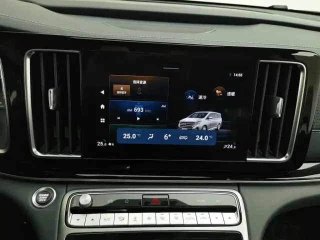GAC Trumpchi M8 — Фото автомобиля 12