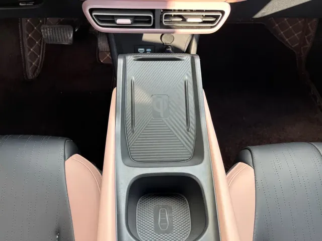 BYD Seagull — Фото автомобиля 12