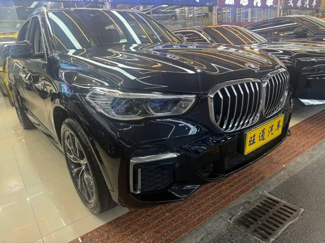 BMW X5 — Фото автомобиля 3