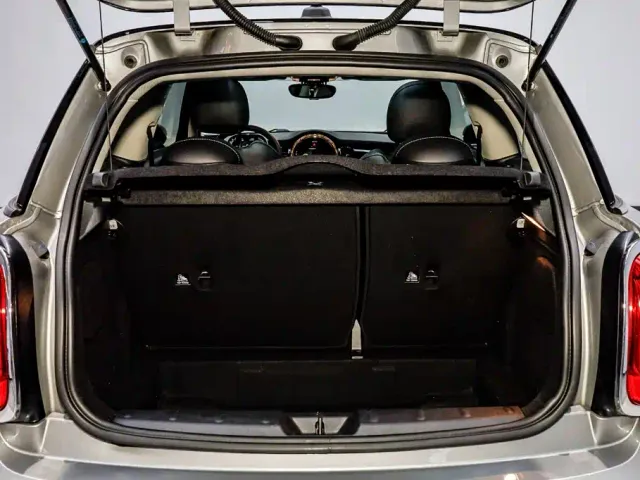 MINI Hatch — Фото автомобиля 6