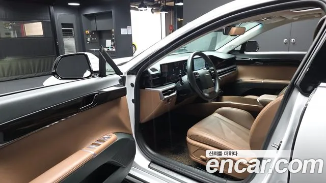 Hyundai Grandeur GN7 — Фото автомобиля 10