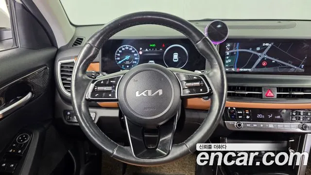 Kia Seltos — Фото автомобиля 19