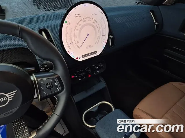 MINI Countryman Electric 3rd Gen — Фото автомобиля 10