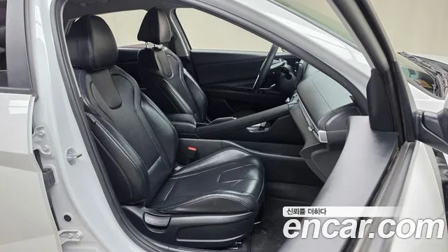 Hyundai Avante — Фото автомобиля 17