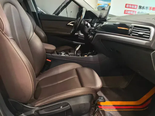 BMW 1 Series — Фото автомобиля 15