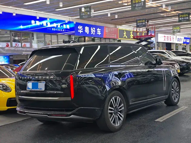 Land Rover Range Rover — Фото автомобиля 4