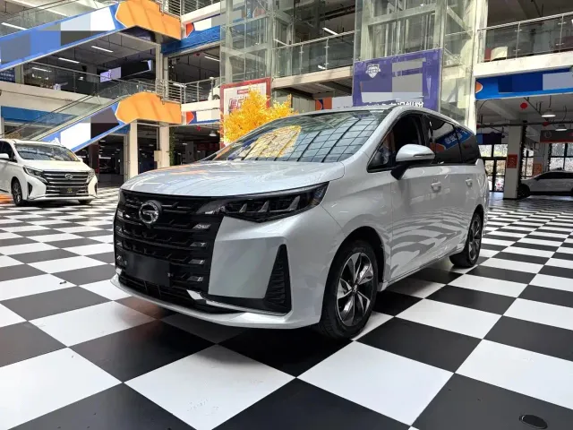 Фотография автомобиля — GAC Trumpchi M6