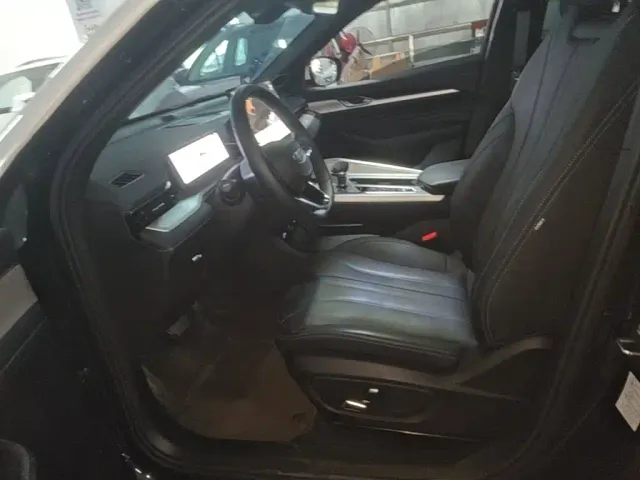 Geely Xingrui — Фото автомобиля 14