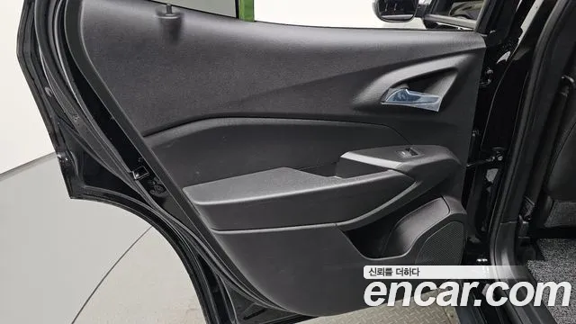ChevroletGMDaewoo Trax Trax Кроссовер — Фото автомобиля 24