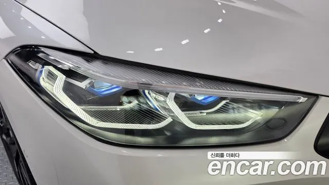 BMW 8-Series — Фото автомобиля 18