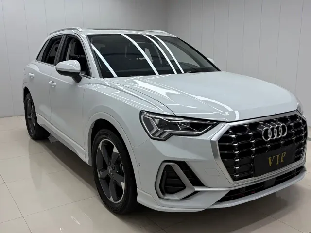 Audi Q3 — Фото автомобиля 3