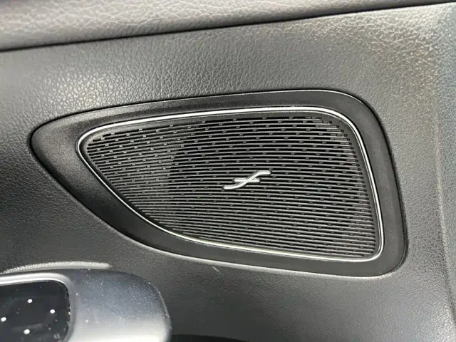 Mercedes-Benz C-Class — Фото автомобиля 18