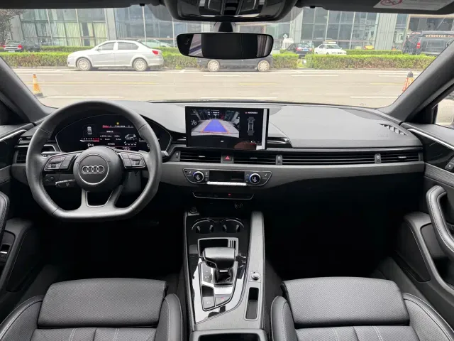 Audi A4L — Фото автомобиля 9