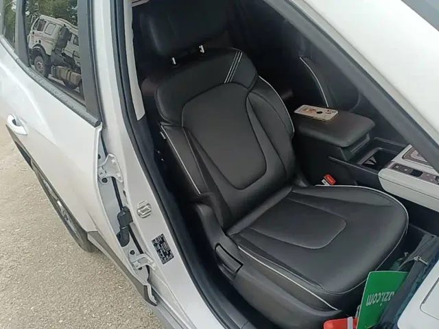 Hyundai ix35 — Фото автомобиля 24