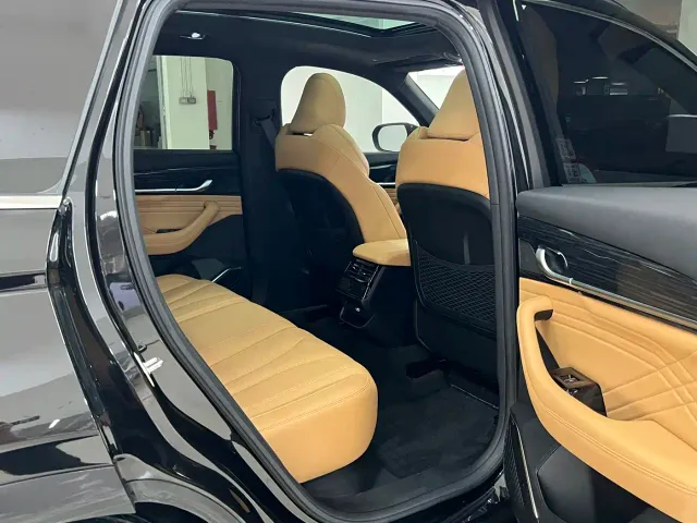 Geely Xingyue L — Фото автомобиля 11