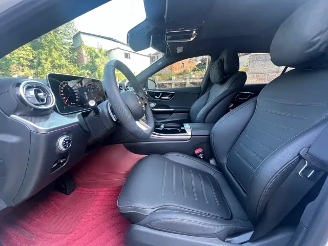 Mercedes-Benz C-Class — Фото автомобиля 4