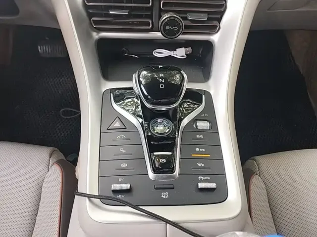BYD Song Pro — Фото автомобиля 13