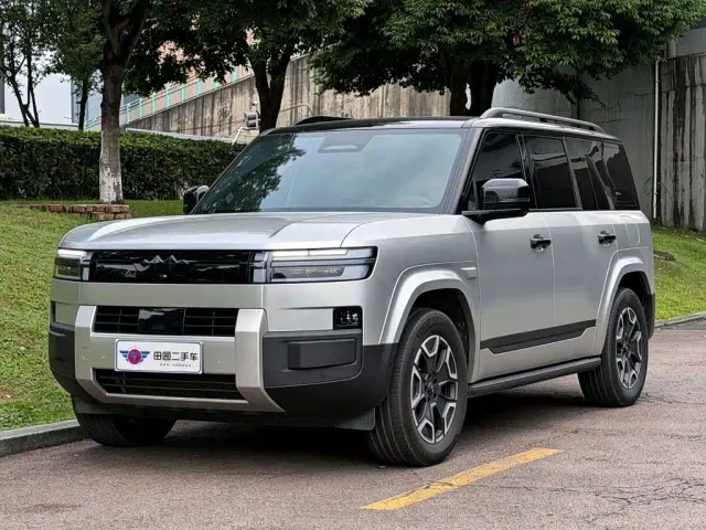 Фотография автомобиля — BYD FangChengBao Titanium 7