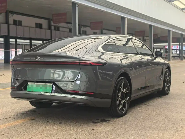 Changan Qiyuan A07 — Фото автомобиля 9