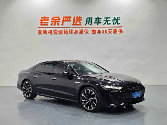 Audi A7L — Фото автомобиля 3