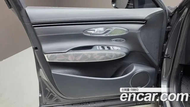 Genesis GV70 2.2 Дизель AWD — Фото автомобиля 20