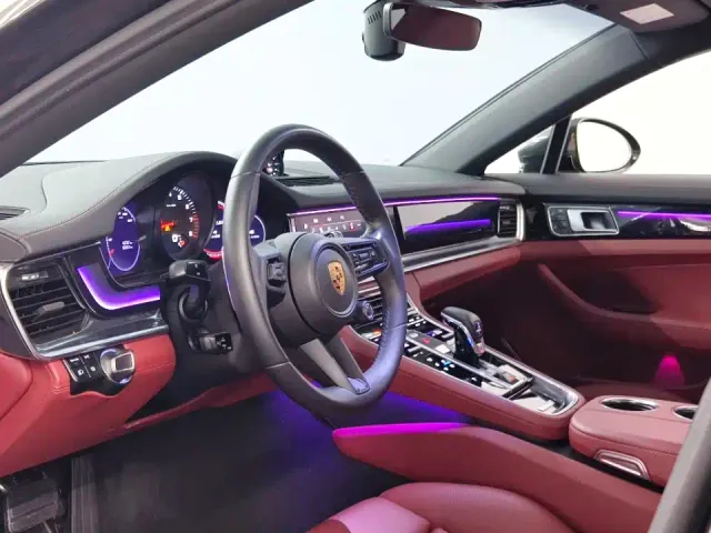 Porsche Panamera — Фото автомобиля 9