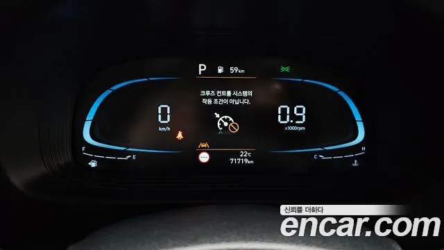 Hyundai Venue — Фото автомобиля 8