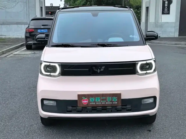 Wuling Hongguang Mini EV — Фото автомобиля 2