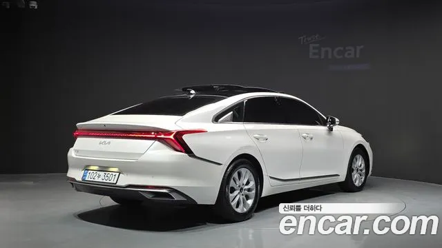 Kia K8 — Фото автомобиля 2