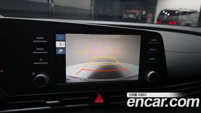 Hyundai Avante CN7 — Фото автомобиля 21