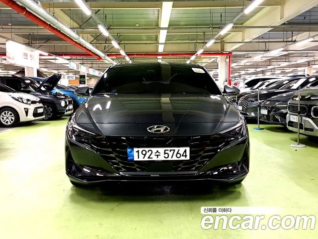 Hyundai Avante CN7 — Фото автомобиля 3