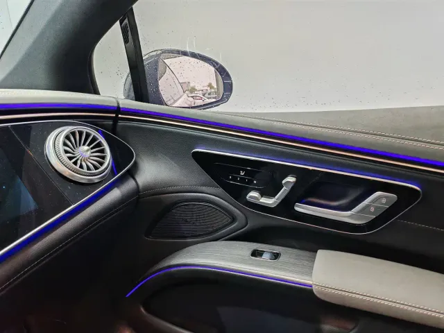 Mercedes-Benz EQS — Фото автомобиля 17