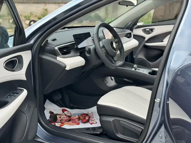 BYD Hai Bao 05 DM-i 2025 DM-i Smart Drive Edition 55KM Luxury — Фото автомобиля 4