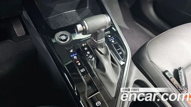 Kia Niro The All New Niro — Фото автомобиля 9