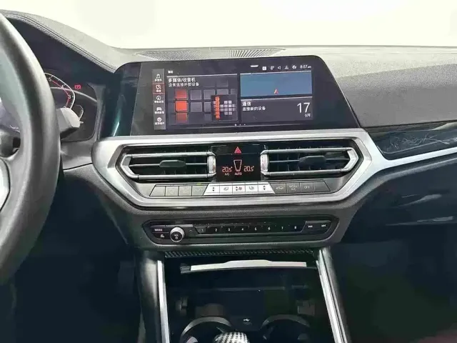 BMW BMW 3 Series 2022 320Li M Sport Package — Фото автомобиля 9