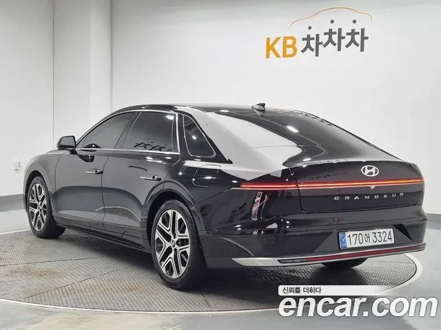 Hyundai Grandeur GN7 — Фото автомобиля 2