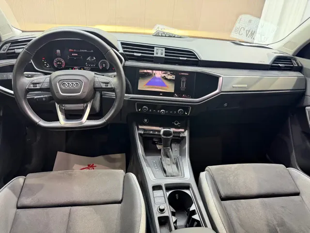 Audi Q3 — Фото автомобиля 12