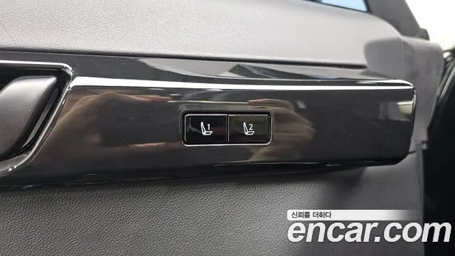 Hyundai Grandeur GN7 — Фото автомобиля 24